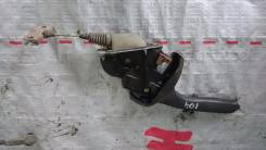 Ручка ручника. Toyota: Corolla, Corolla Levin, Sprinter, Sprinter Trueno, Sprinter Carib, Corolla Wagon Двигатели: 3CE, 7AFE, 4ZZFE, 3E, 2C, 5EFE, 2CE...
