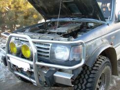 Mitsubishi Pajero. 44, 56