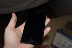 Sony Xperia acro S. �/�