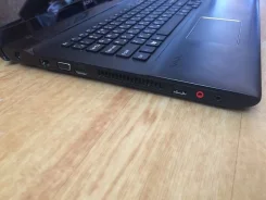 Sony VAIO SVE1511V1R. 15.6", 2 500����, ��� 4 ��, ���� 500���, WiFi: 1, Bluetooth: 1, ����������� �� 3��. ����