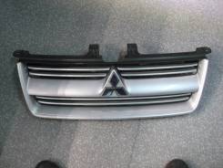 Решетка радиатора. Mitsubishi Dion, CR6W