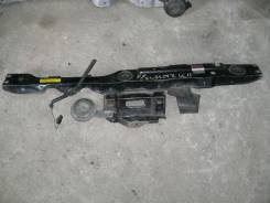 Крышка рамки радиатора. Nissan March, AK11, HK11, K11, ANK11