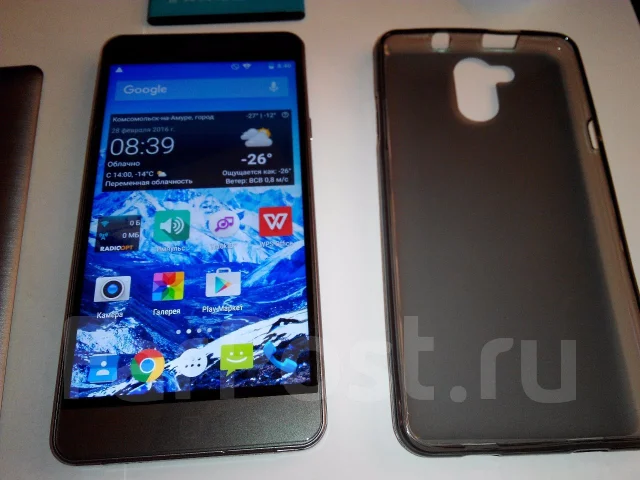 Elephone P7000 Pioneer ����