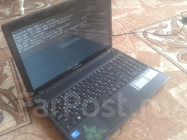eMachines E529. 15.6", 2����, ��� 1024 ��, WiFi: 1 ����