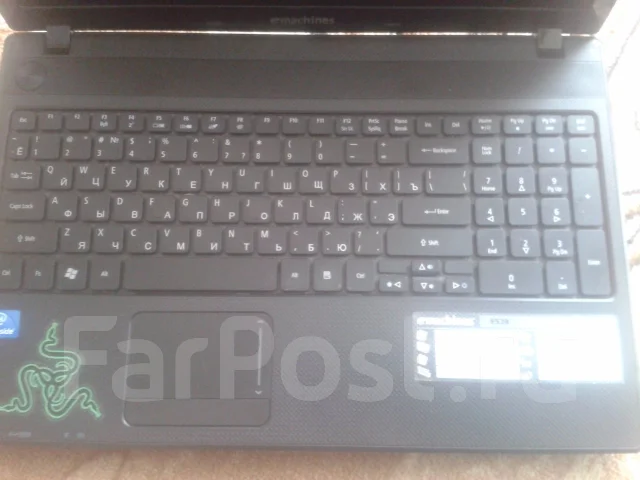 eMachines E529. 15.6", 2����, ��� 1024 ��, WiFi: 1 ����