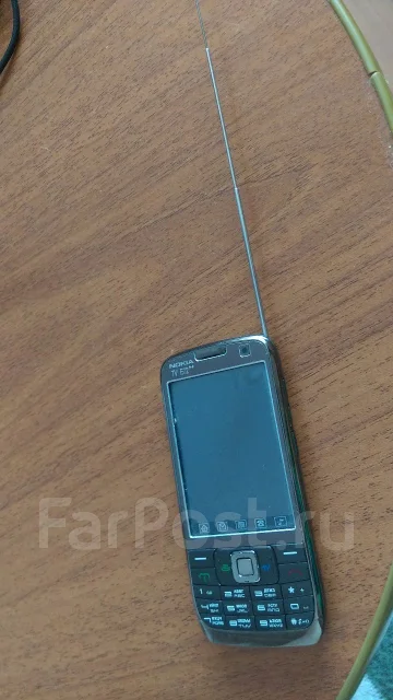 Nokia E72. �/� ����