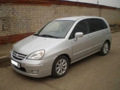 Suzuki Liana ����