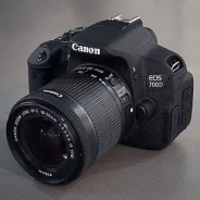 Canon EOS 700D