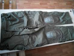 Брюки.