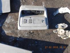 Светильник салона. Toyota Land Cruiser, FJ80, FJ80G, FZJ80, FZJ80G, FZJ80J, HDJ81, HDJ81V, HZJ81, HZJ81V