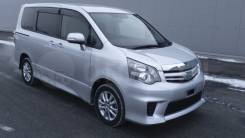 Toyota Noah. С водителем