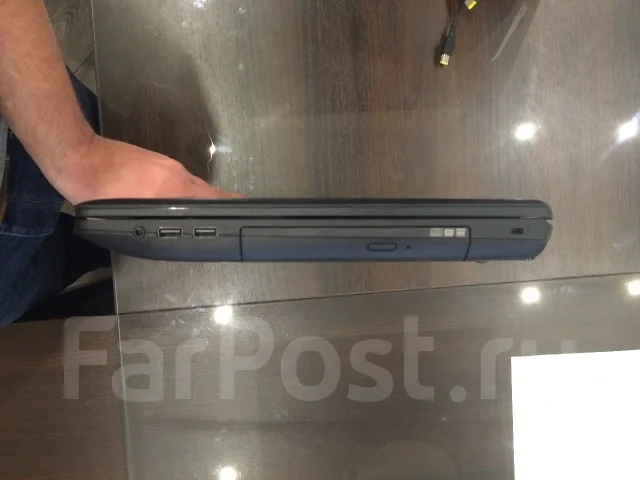 Lenovo IdeaPad G710. 17.3", ��� 4 ��, ���� 500���, WiFi: 1, Bluetooth: 1 ����