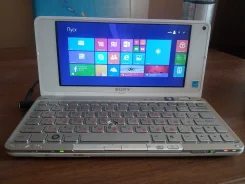 Sony VAIO VGN. 8", 1,6����, ��� 2048 ��, ���� 80���, WiFi: 1, Bluetooth: 1 ����