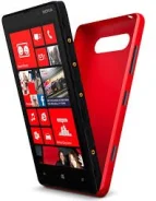 Nokia Lumia 820 ����