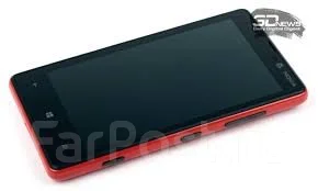 Nokia Lumia 820 ����