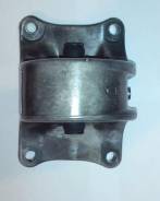 Подушка двигателя. Nissan Presage, HU30 Nissan Maxima, A33 Nissan Cefiro, HA32, A32, A33, WHA32, WPA32, PA32, WA32 Nissan Bassara, JHU30 Infiniti I30...