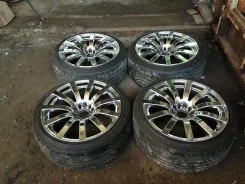 URAS. 9.0/8.0x18", 5x100, 5x114.3, ET32/30, �� 73���. ����