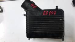 Корпус воздушного фильтра. Toyota Sprinter, EE101, EE102, EE103, EE104, EE104G Toyota Corolla, EE101, EE102, EE102V, EE103, EE103V, EE104, EE104G Двиг...