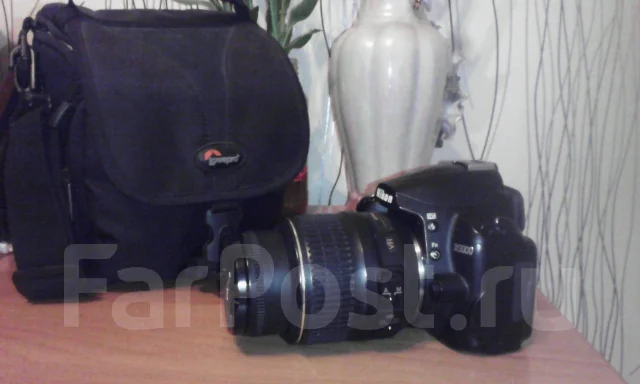 Nikon D3000 Body. ���: 14� � ����� ����