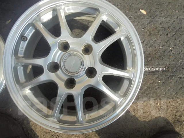 Starform Basel. 6.0x15", 5x114.3, ET45 ����