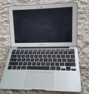 Apple MacBook Air 11 ����