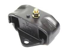 Подушка двигателя. Mitsubishi L300, L032P, P01V, P01W, P02V, P02W, P06V, P12V, P12W, P16V Mitsubishi Delica, L036P, L063P, P01V, P02V, P06V, P12V Двиг...