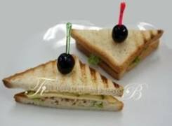 Сэндвич с курицей (4 шт.) (Праздничное меню)