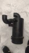 Корпус воздушного фильтра. Mitsubishi Delica, P25W, P35W Двигатель 4D56