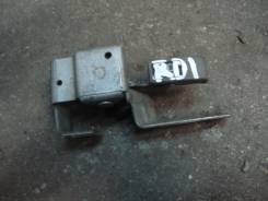Ручка открывания бензобака. Honda: Life Dunk, Capa, Odyssey, CR-V, Mobilio Spike, Mobilio, Accord, Civic, Partner, Orthia, Life