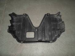 Дефлектор радиатора. Toyota Hiace, TRH203, KDH200, TRH200V, KDH202, TRH201 Toyota Regius Ace, KDH200, TRH200, KDH201 Двигатели: 2KDFTV, 2TRFE, 1TRFE...