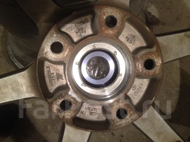 AVS Model 6. 9.0x17", 5x114.3, ET40 ����
