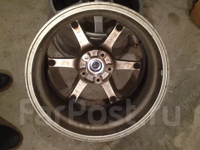 AVS Model 6. 9.0x17", 5x114.3, ET40 ����