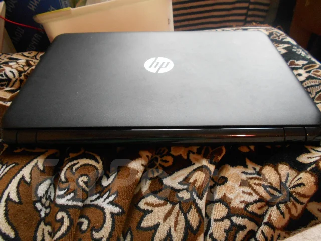 HP 255 G3. 15.6", 1����, ��� 2048 ��, ���� 440���, WiFi: 1, Bluetooth: 1, ����������� �� 5��. ����