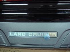 Накладка на бампер. Toyota Land Cruiser, UZJ200W, VDJ200, URJ202W, URJ200, URJ202, UZJ200 Двигатели: 3URFE, 1VDFTV, 1URFE, 2UZFE