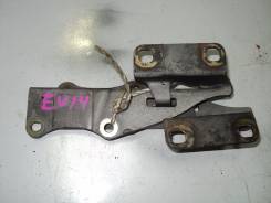 Крепление капота. Nissan Cefiro, EU14 Nissan Bluebird, EU14