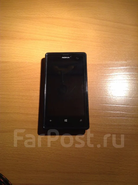 Nokia Lumia 520 ����