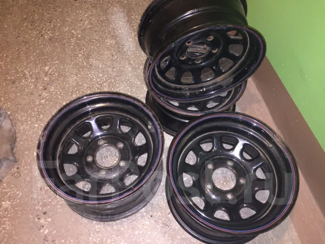 Rial Daytona. 8.0/7.0x15", 5x127, ET-30/ ����
