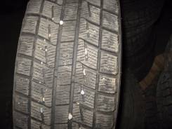 Bridgestone Blizzak Revo1. Зимние, без шипов, износ: 5%, 4 шт