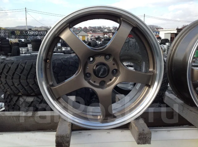 Hot Stuff Cross Speed X5. 7.0x17", 5x114.3, ET48, �� 73���. ����