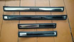 Накладка на порог. Toyota Mark II, JZX115, GX115, JZX110, GX110 Двигатели: 1JZFSE, 1JZGTE, 1GFE, 1JZGE