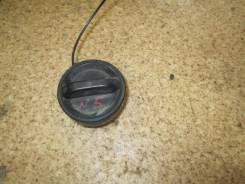 Крышка топливного бака. Toyota Harrier, GSU35, GSU36, GSU31, MCU36W, GSU30, GSU35W, GSU36W, MHU38, MCU35W, MCU31, MCU30W, MCU30, MCU31W, MHU38W, MCU35...