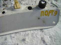 Крышка рамки радиатора. Toyota Porte, NNP15, NNP11, NNP10 Двигатели: 1NZFE, 2NZFE