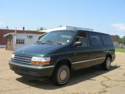 Plymouth Grand Voyager ����
