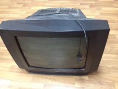 Hitachi. CRT (���) ����
