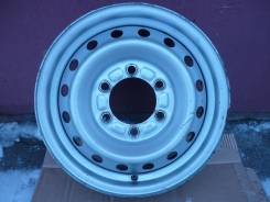 Toyota. 5.0x15, 6x139.70, ЦО 106,3 мм.