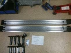 Порог пластиковый. Toyota Land Cruiser, FZJ100, HDJ100, HDJ100L, J100, UZJ100, UZJ100L, UZJ100W