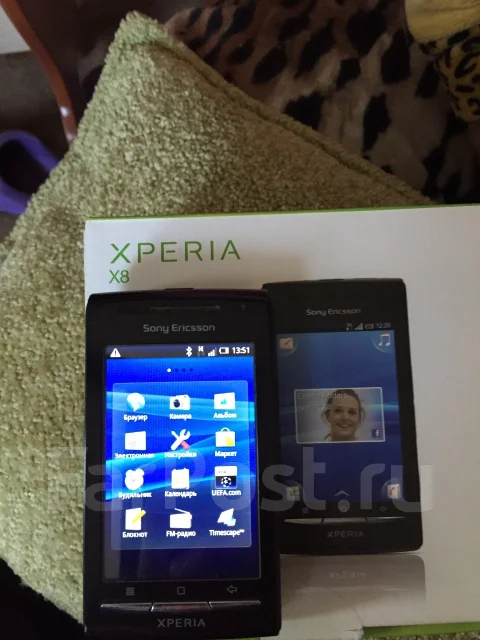 Sony Ericsson Xperia X8. ����� ����