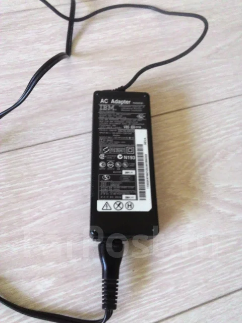 IBM ThinkPad R30. 13", 800����, ��� 256 �� � ������, ���� 20��� ����