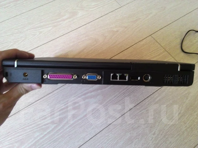 IBM ThinkPad R30. 13", 800����, ��� 256 �� � ������, ���� 20��� ����