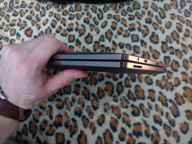 Asus Eee Pad Transformer 32Gb ����